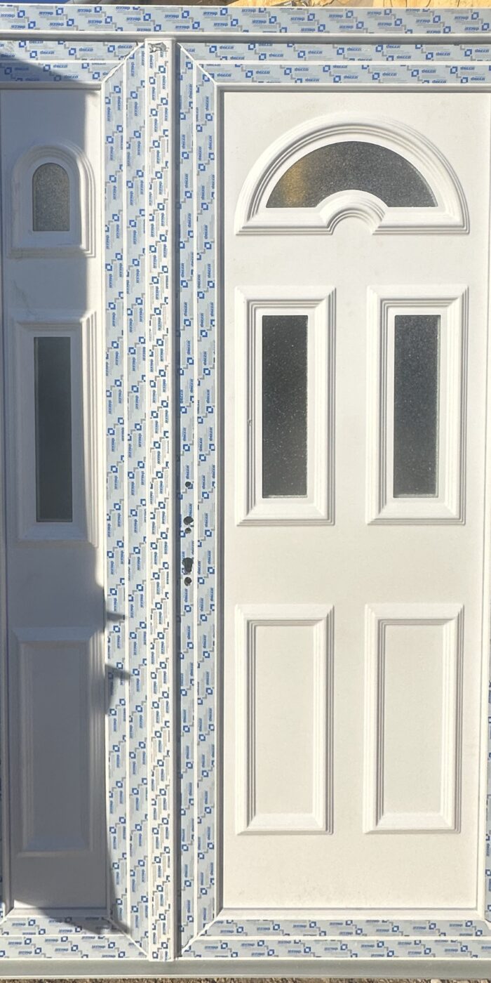 Brigi 3 üveges, kétszárnyú bejárati ajtó